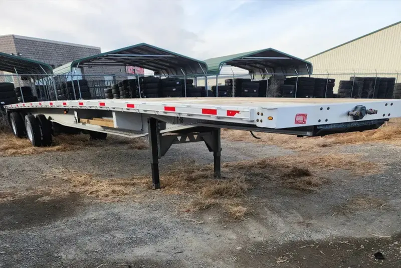 2017 Manac Darkwing Flatbed Trailer | Overall Length 53' | Overall Width 102" | Used 1