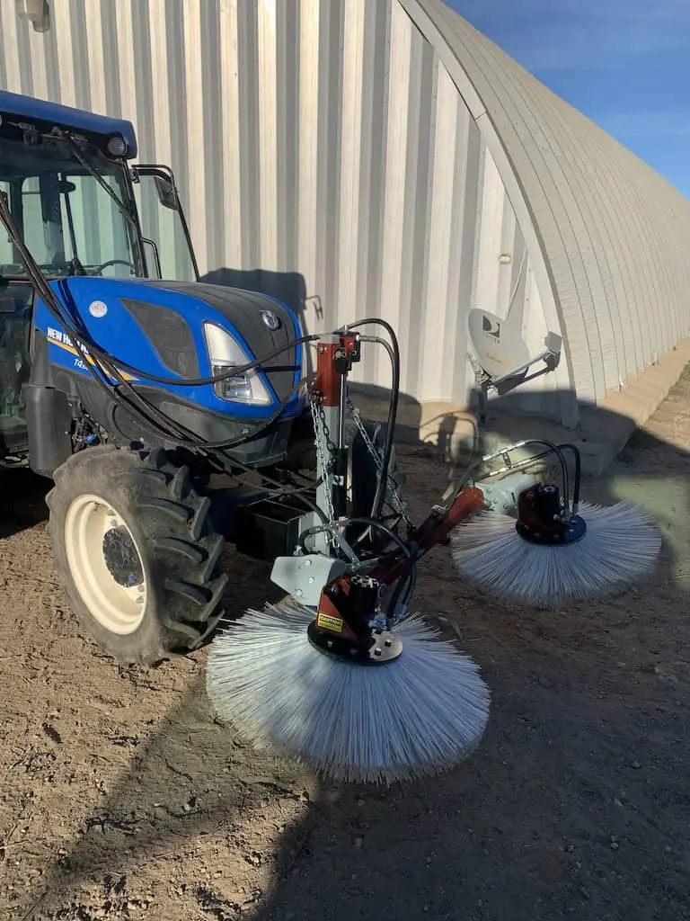 Agrishield Vineyard Berm Sweepers | Model 2800 Series | Width Range 90"-144" | Horsepower 40-80 Hp | For Tractors 1