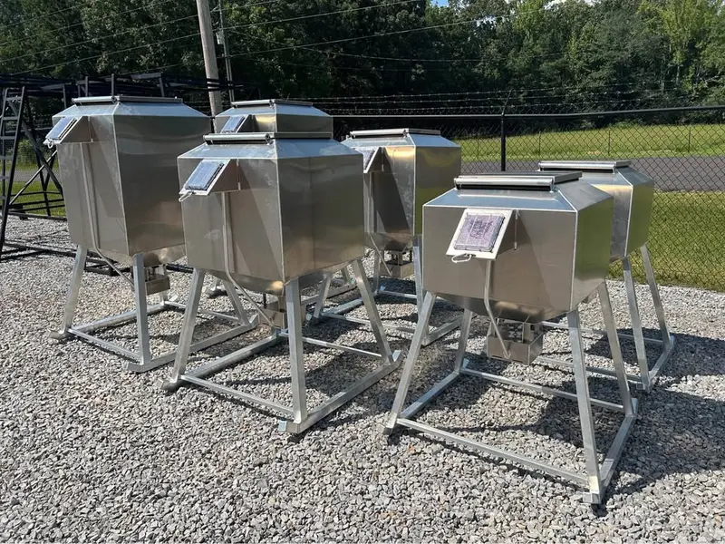 Aluminum Outfitters Broadcast Feeders | Capacities 350, 650 & 1000 Lbs | Eliminator Varmint‑Proof 1