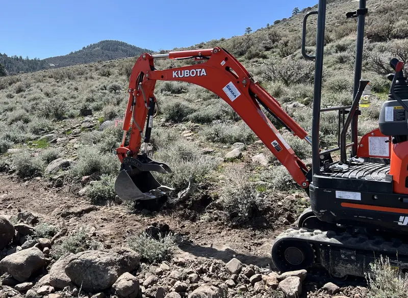Amulet Micro Thumb Rigid Excavator Thumb Attachment | Model Mt-1 | Jaw Width 5" | 1 To 3 Tons | For Mini Excavators 1