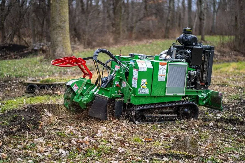 Bandit Track Stump Grinder | 2025 Model 2550T | Width 35" Inches | Engine Horsepower 49 Hp 1