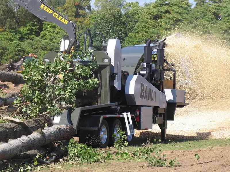 Bandit Whole Tree Chipper | 2025 Model 3590Xl | Towable 1