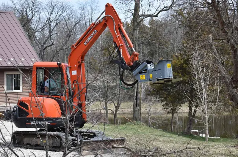 Baumalight Tree Saw | Model Dxm530 | Blade Diameter 30" | Machine Size 4 To 12 Tons | For Excavators 2