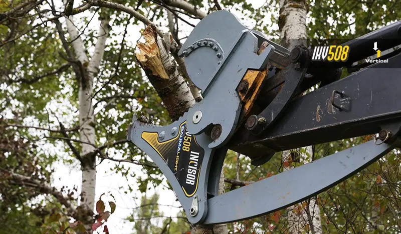 Baumalight Tree Shear | Model Ixv512, Ixv508 & Ixv715  | Limb Size 8", 12" & 15" | Machine Size 3 To 26 Tons | For Excavators 1