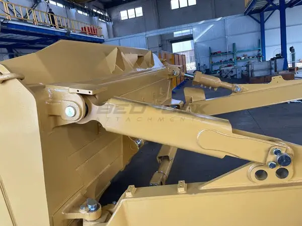 Bedrock Attachments Cylinder & Installation Ar | Model Bbd8tsu-3 | Weight: 610Kg | For Bulldozer 1