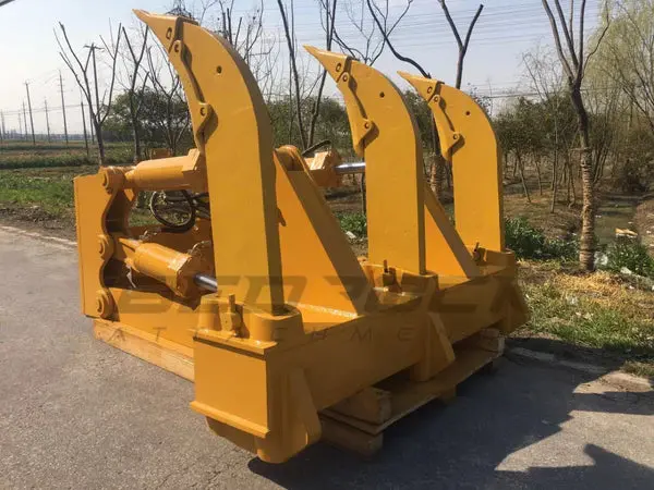 Bedrock Attachments Heavy-Duty Ms Ripper | Model Br05 | Width: 98.4" | Weight: 4.9 Ton | For Bulldozer 1