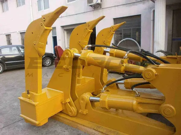 Bedrock Attachments Lift Cylinder | Model 1553653B | Weight 160Kg | For Bulldozer 1