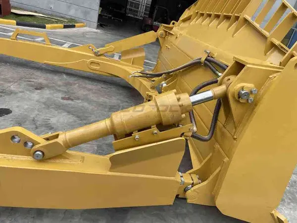 Bedrock Attachments Push Arm Gp & Cylinder & Installation Ar | Model Bbd7esu-2 | Weight: 2340 Kg | Width: 137.8" | For Bulldozer 1