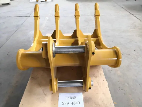 Bedrock Attachments Rake | Model Ek-B48 | Width 41" | Pin Size 80Mm | Weight 730Kg | For Excavator 1