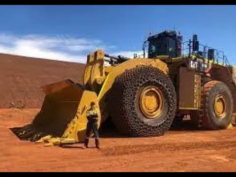 Bedrock Attachments Spade Nose Rock Bucket | Width 192" | Model Wlrb992po-192-9.0 | Capacity 9 M³ | For Cat 992K Wheel Loader 1
