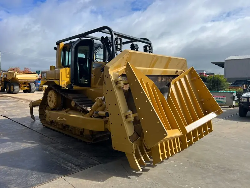 Bedrock Attachments Stick Rake | Model Bdr02 | Width 288" | For Bulldozer 1