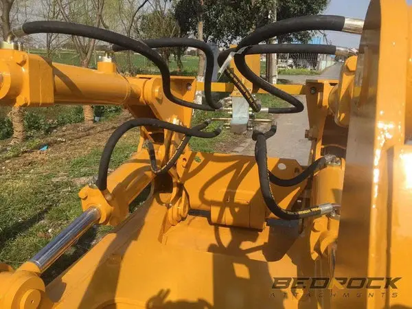 Bedrock Attachments Tilt Cylinder | Model 1894645B | Weight 107Kg | For Bulldozer 1