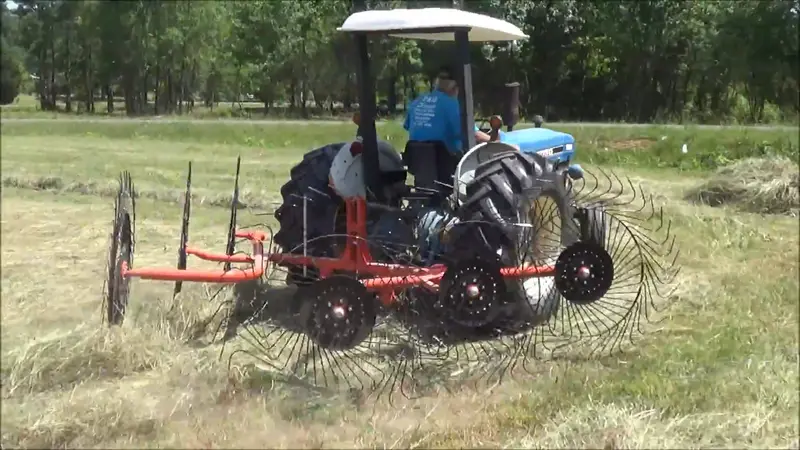 Befco Ground Driven Finger Wheel Rakes | Model Rs2-02 To Rs2-06 | Working Width 4'3" To 15'10" | Horsepower 16-80 Hp | For Tractors 1