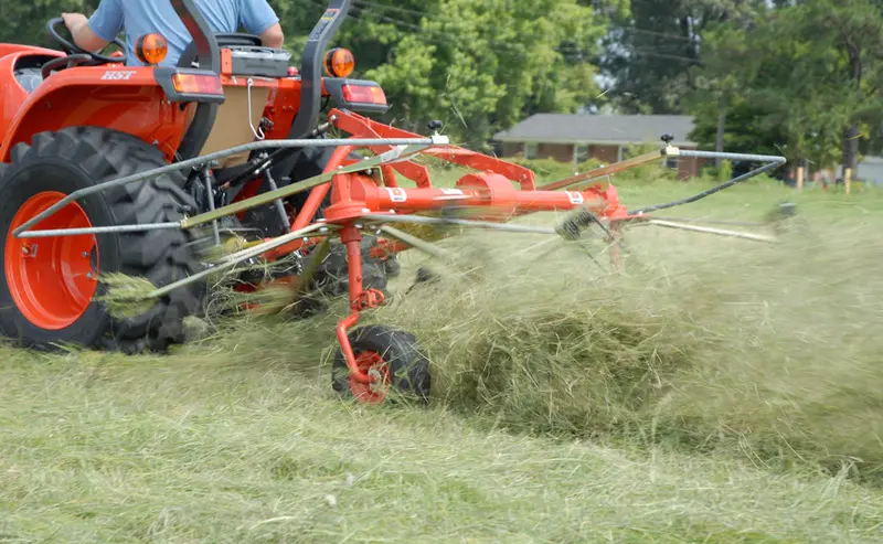 Befco | Hay Tedder | Drp-300 | 10′ Working Width | High-Strength Tines & Pneumatic Tires | Horsepower 20 To 50 Hp | For Tractors 1