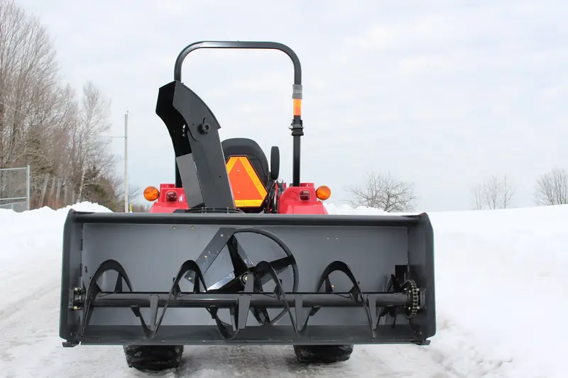 Bercomac 3-Point Hitch Berco Snowblower | Width 64" | 18 - 40 Hp | For Tractors 1
