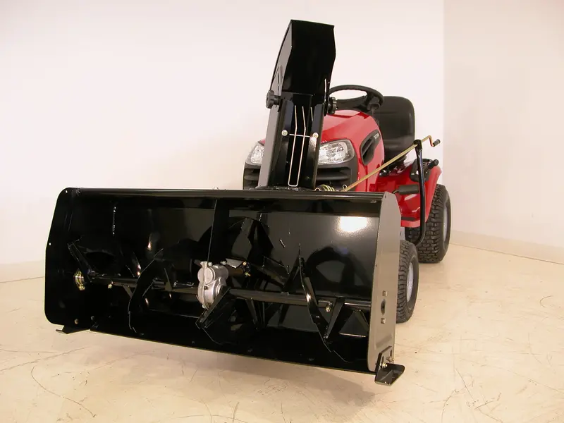 Bercomac Snowblower Berco 44" Northeast | 16-28 Hp | For Tractors & Lawn Mowers 1