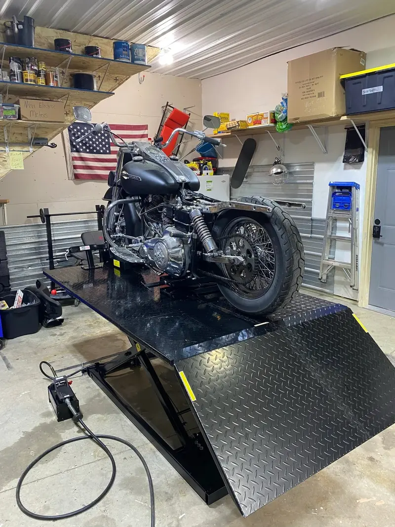 Black Widow Air/Hydraulic Motorcycle Lift Table Wide | Model Bw-1500Ao-V2-Mc | Platform Size 78" X 47" | Capacity 1,500 Lb | For Street, Touring & Cruiser Motorcycles 1