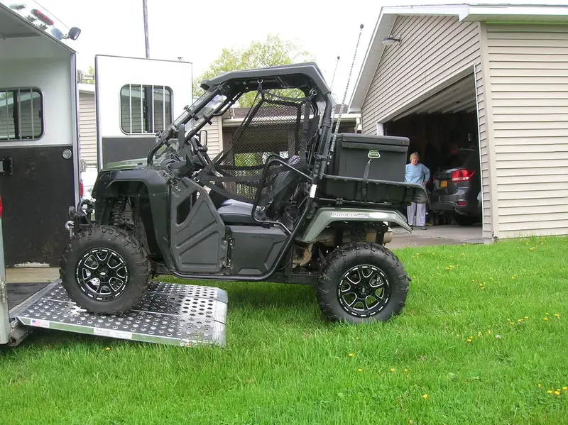 Black Widow Big Boy Ez Rizer™ Folding Atv Ramp | Model Tf-6048-Ez-Atv | Size 5' L X 48" W | Capacity 3,000 Lb | Horsepower 4 To 90+ Hp | For Atv, Utv & Motorcycle Loading 1