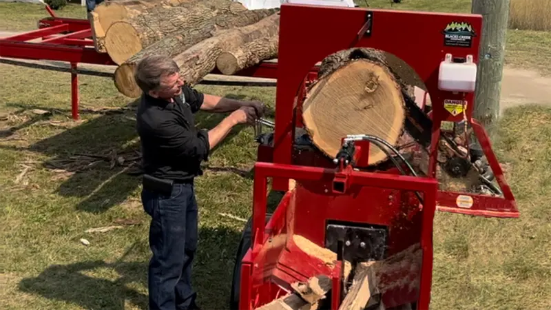 Blacks Creek Firewood Processor | Model 3000 | 50 Gallon Hydraulic Reservoir | Triple Hydraulic Pump 1