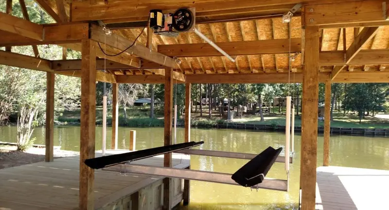 Boat Lift Distributors | 6500 Lb Classic Cradle Lift | Model Bld8000c1 | Width 9' | Capacity 6,500 Lbs | Motor Power 1 Hp | For Boathouse Installation 1