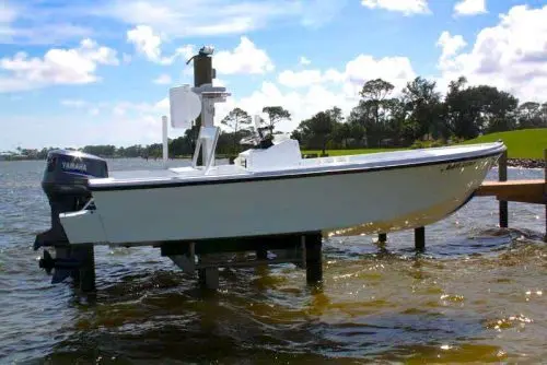 Boat Lift Distributors | Storm Surge Ss 2000 Lb Skiff Lift | Model Sku00028 | Capacity 2,000 Lbs | Length 15' Track | For Small Skiffs & Pwcs 1