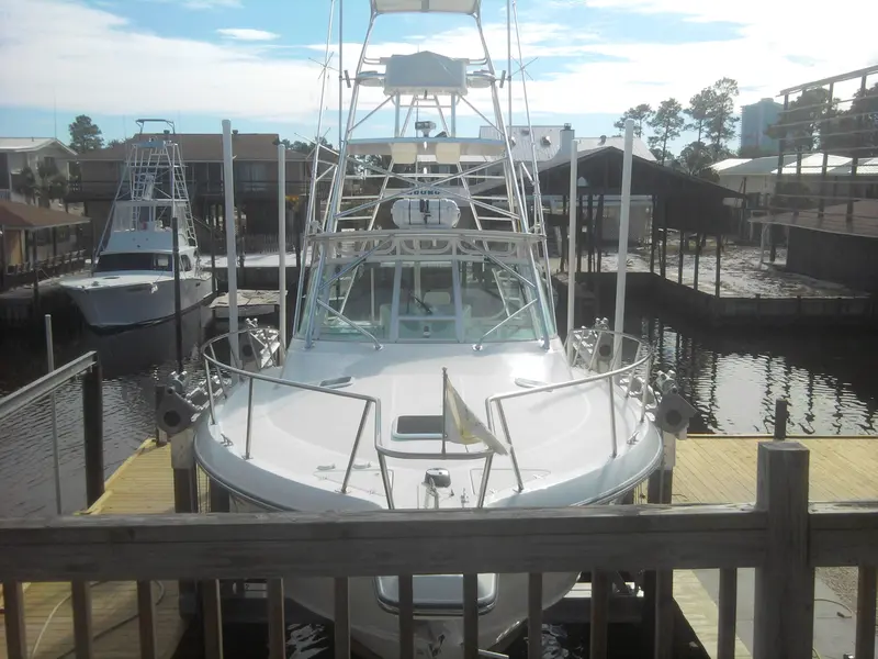 Boat Lift Distributors | Storm Surge | Ss 24,000 Lb Top Mount Boat Lift (4 Pile) | Model Sku00152 | Lift Capacity 24,000 Lbs | Bronze Worm Gear Motor | For Lakefront & Waterfront Boats 1