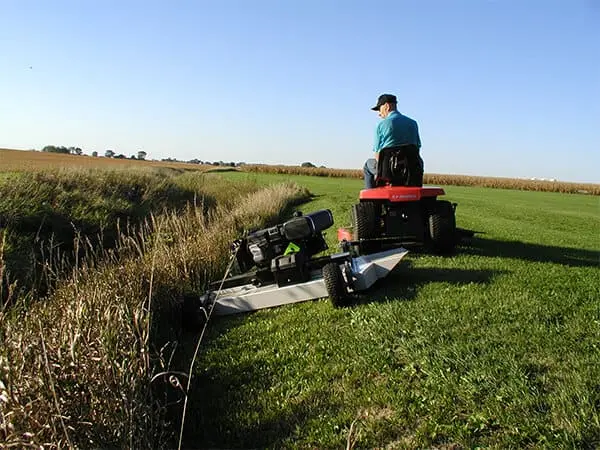 Can-Am Mower | Finish Cut Mower | Acrease | Model C60be | Cutting Width 58" Inches | Horsepower 23 Hp | For Tractor 3