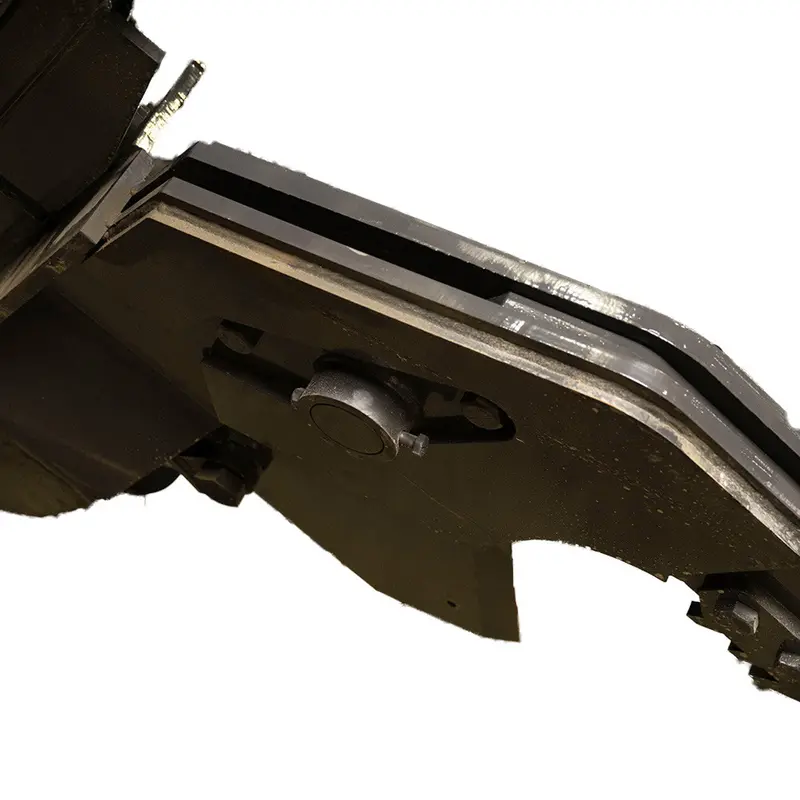 Cid Rotating Tree Shear Attachment | Manual & Hydraulic Rotating | Cutting Capacity 12" | 14-25 Gpm | For Skid Steers 8