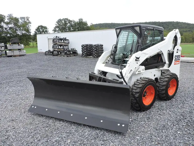 Cid X-Treme Snow Plow | Width 72" To 144" | 15-35 Gpm | For Skid Steers 1