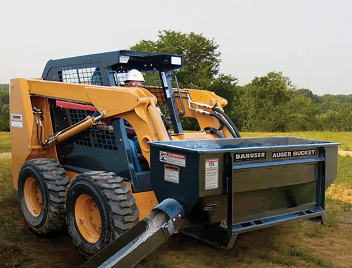 Danuser Auger Bucket Discharge Only | Width 21.5" | Hydraulic Flow 12 Gpm | For Skid Steers 1
