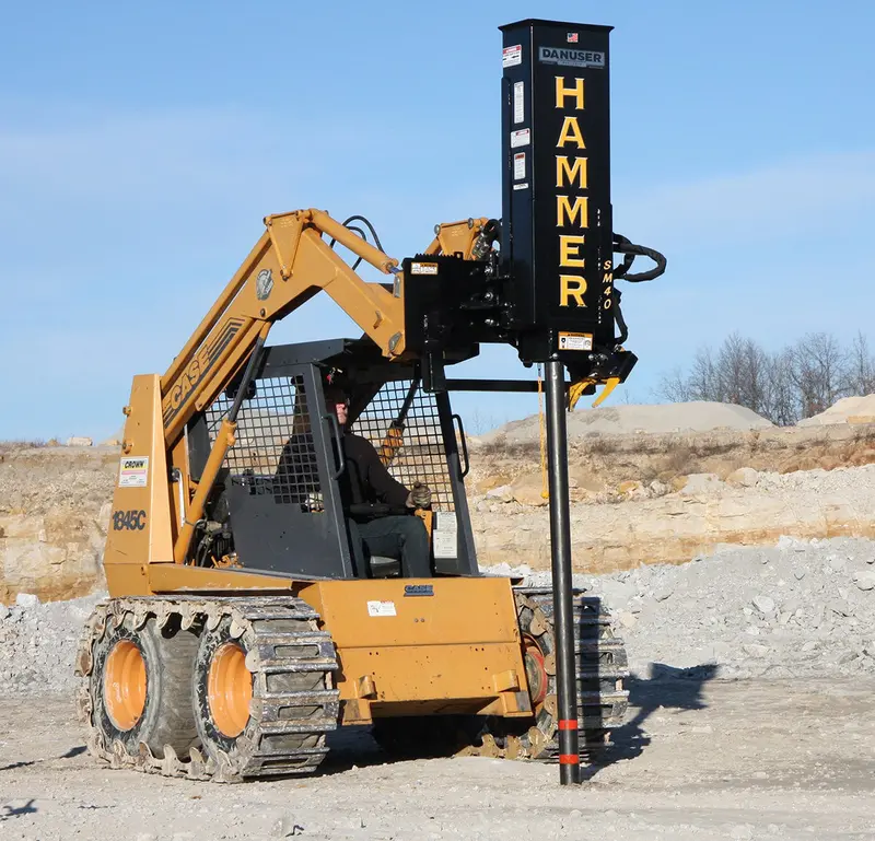 Danuser Hammer Hydraulic Post Driver (Tilt + Kit) | Model Sm40 |  Width 25.5" | 12-30 Gpm | For Skid Steers 1