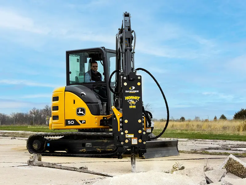 Danuser Hornet  T8-Rr Post Driver With Grapple | Width 45.75" | Oil Flow Rate 10–30 Gpm | For Skid Steers 1
