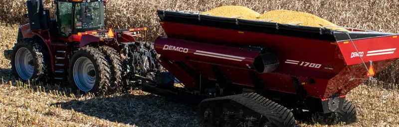 Demco Dual Auger Grain Cart | Model 1700 | 1000 Rpm Pto | Tongue Weight 6500 Lbs | Horsepower 350 Hp | For Tractors 1