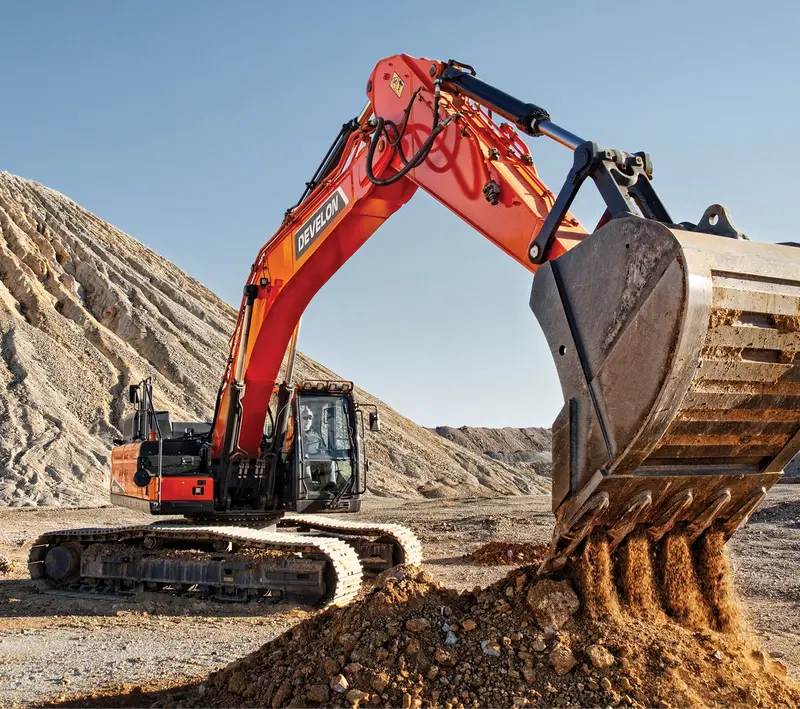 Develon | Crawler Excavator | Model Dx350lc-7 | Dig Depth 24' 8" | 280.3 Hp | 41 Tons | For Heavy-Duty Excavation And Construction 1