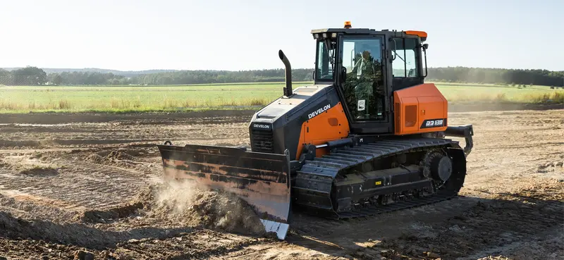 Develon | Dozer | Model Dd130 Xl | Width 10' 2" | Horsepower 146.1 Hp | For Heavy Grading, Construction, & Site Development 3