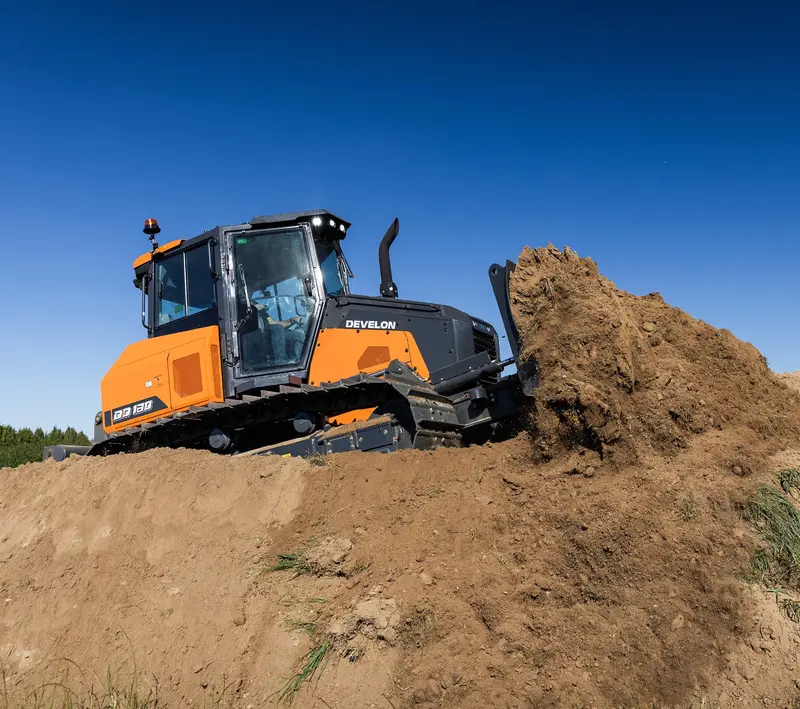 Develon | Dozer | Model Dd130 Xl | Width 10' 2" | Horsepower 146.1 Hp | For Heavy Grading, Construction, & Site Development 5