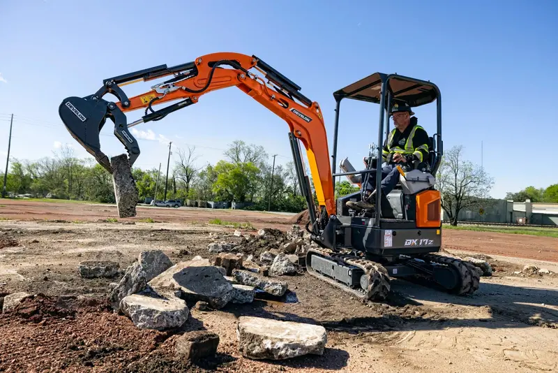 Develon | Mini Excavator | Dx17z-7 | 18″ Bucket | 61" Overall Width | 2 Tons 1