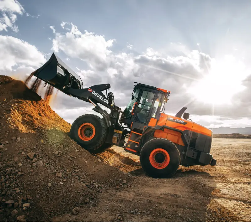 Develon | Wheel Loader | Dl280-7 | Width 8' 11.9" | Horsepower 189.1 Hp | For Heavy-Duty Construction, Recycling, & Material Handling 3
