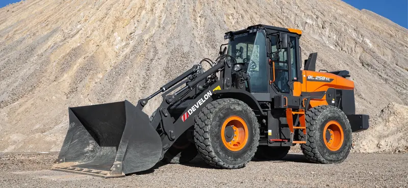 Develon | Wheel Loader | Model Dl250tc-7 | Width 8' 11.8" | Horsepower 171.6 Hp | For Construction, Agriculture, & Material Handling 1