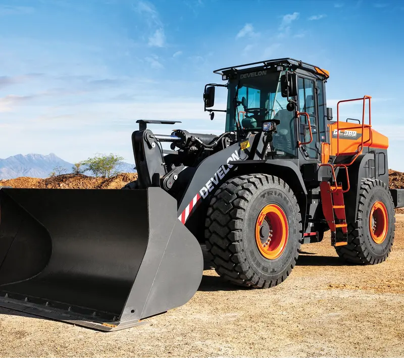Develon | Wheel Loader | Model Dl380-7 | Width 10' 2.4" | Horsepower 270.9 Hp | For Heavy Lifting In Construction, Mining, & Material Handling 2