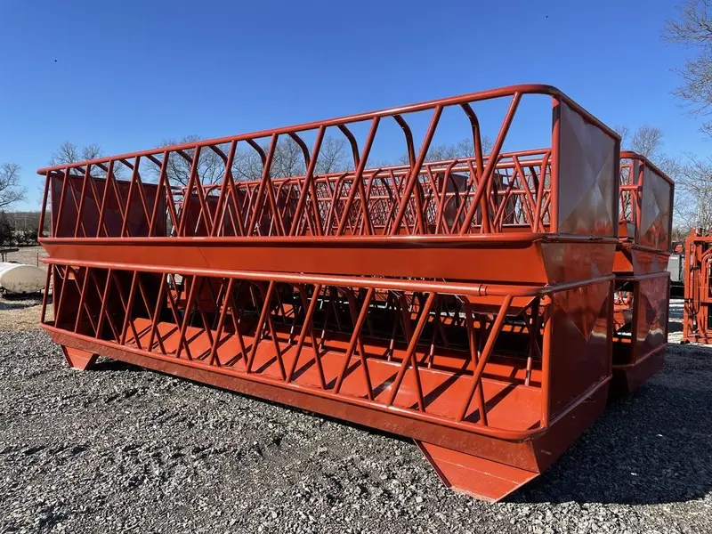 Dh Farm Bale Feeder On Skids | Length 20' | 40–60 Hp | For Tractors 1