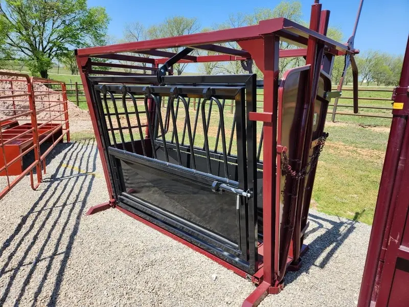 Dh Farm Economy Plus Cattle Chute | Frame Length 93.5″ | Frame Width 51.5″ 1