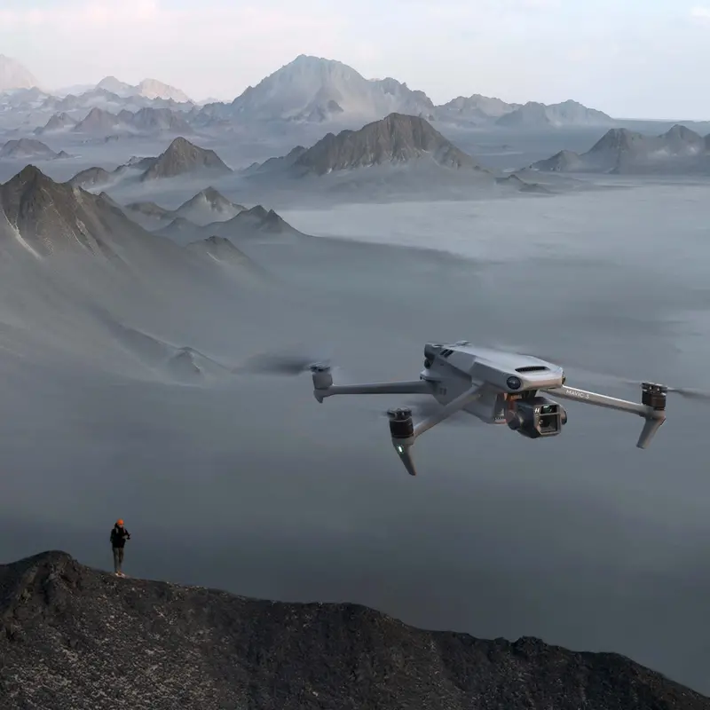 Dji Mavic 3 Series | Mavic 3 Classic, Mavic 3 Fly More Combo, Mavic 3 Cine Premium Combo 1