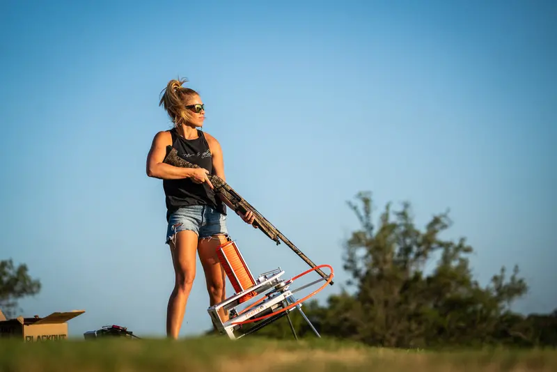 Do All Traps Firefly Portable Auto Trap System - Carry Bag Inc. | 25-Clay Target Feeder 1