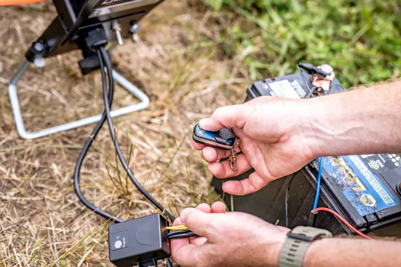 Do All Traps Single Wireless Remotes | Model 01Dw | Transmission Range 300' 1