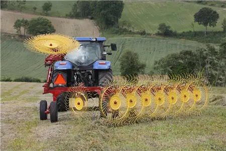 Durabilt Qrake X "V" Type Wheel Rake | 24'11" - 28' Working Width | 60" & 55" Wheels | 60Hp | For Tractor 1