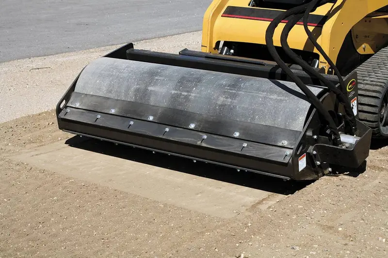 Erskine Vibratory Packer | Model Smooth & Padded Foot | Width 84" Inches | Flow Range 11-22 Gpm | For Skid Steers 1