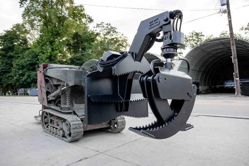 Express Steel Mini Bobcat Log Grapple - Hydraulic Rotation | Opening Width 66" Max | 8-15 Gpm | For Mini Skid Steers 1