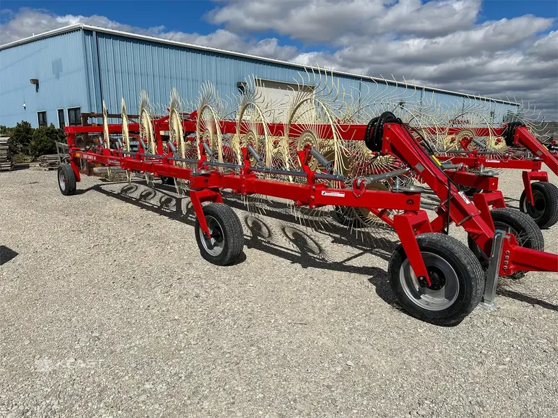 Farm King Easy Rake | Re-14 Model | Working Width 27' 2" | Weight 4,320 Lbs | Horsepower 40 Hp | For Tractors 1