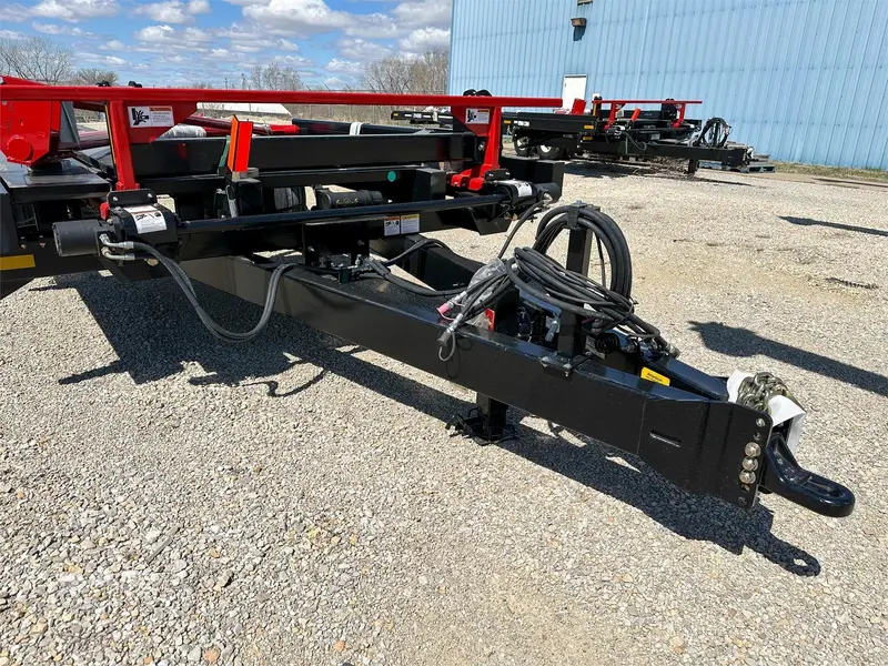 Farm King Round Bale Carrier | Model 2400 | Horsepower 80 Hp | Maximum Speed 20 Mph | For Tractors 1